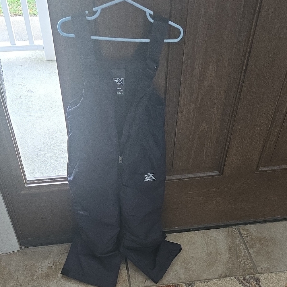 ZeroXposur Black Snow Bib